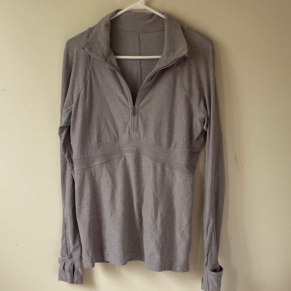 lululemon athletica Light Gray Long Sleeve Top - Picture 1 of 7